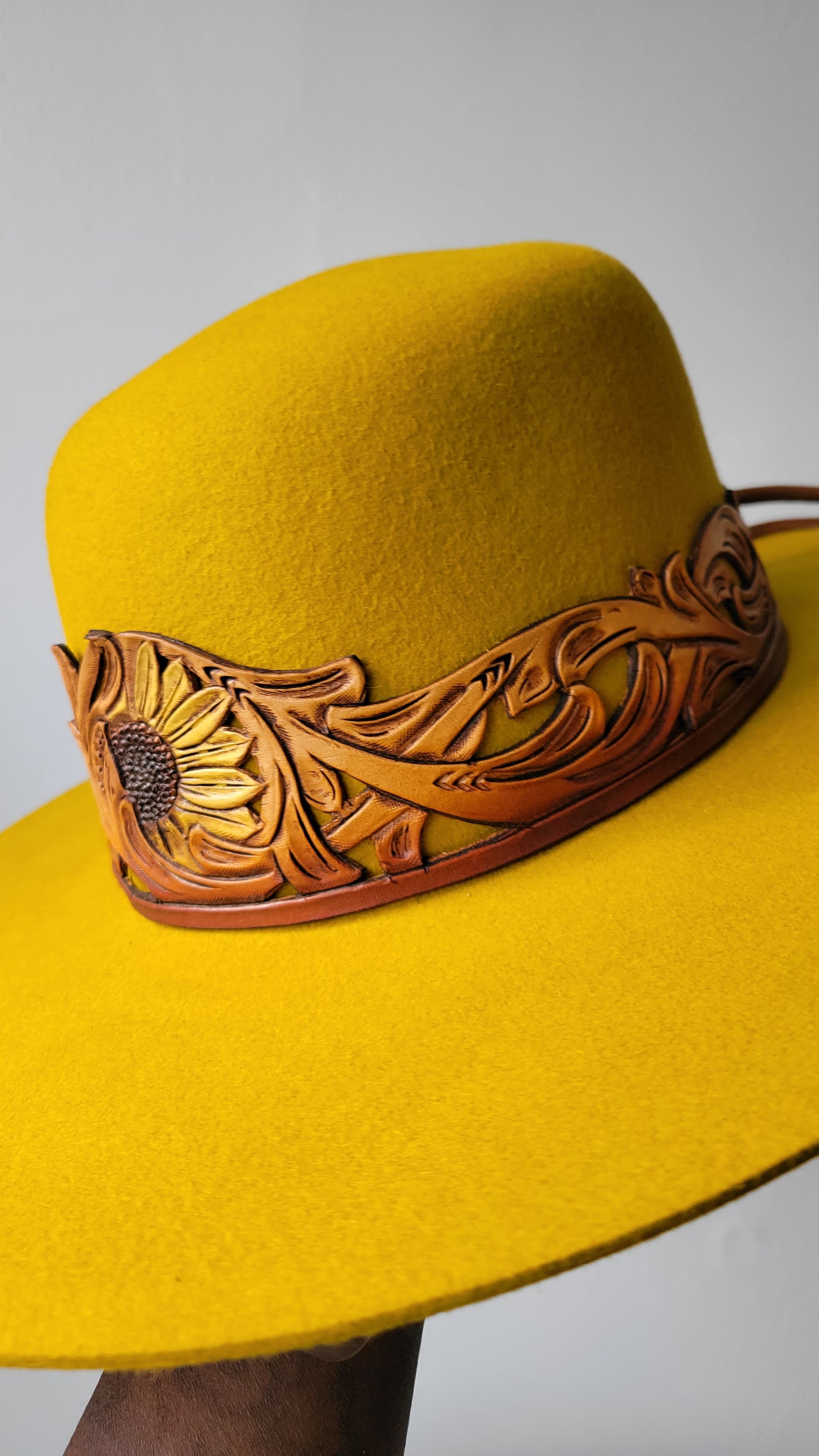 The Javiera (Custom hat)